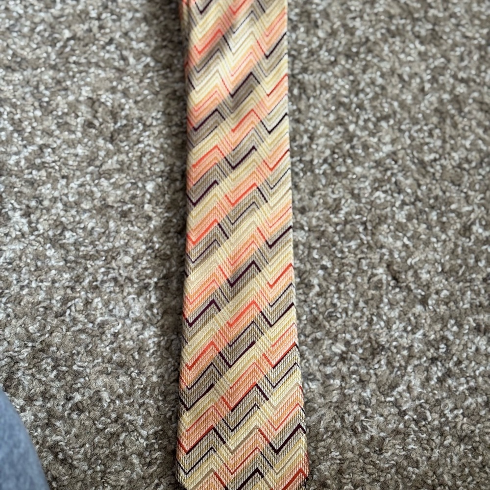 Orange and Brown Chevron Tie with Vintage Style